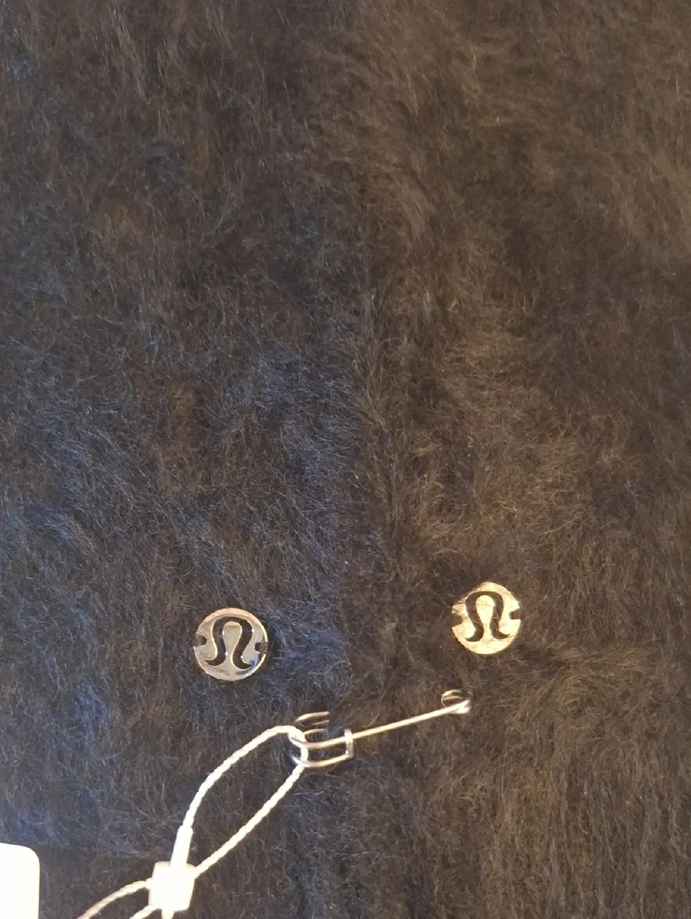 NWT Lululemon Fuzzy Cashmere Mittens
